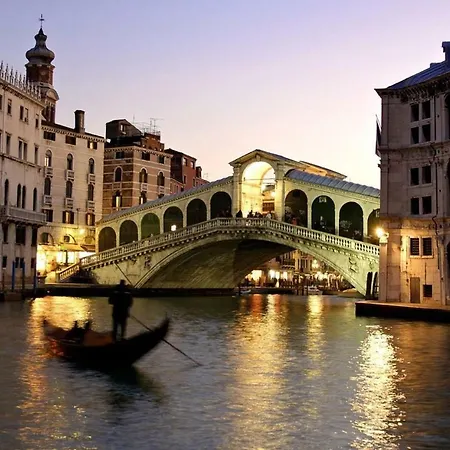 Venexia House To Rialto * Veneza
