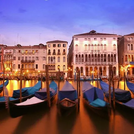 Venexia House To Rialto *