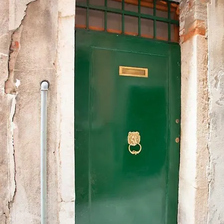 Venexia House To Rialto Apartment *